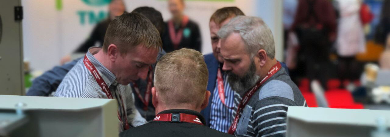 Messe UK Besucher