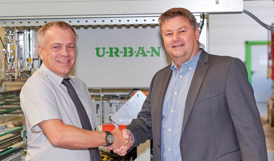 Martin Urban and David Belda (Company Vema) before Urban machine