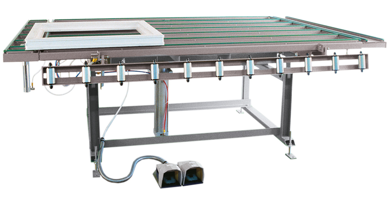 STH 2500 Swivel Tables With And Without Height Adjustment To bring the window element into the requested working position