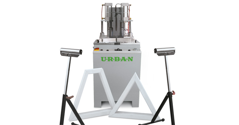 AKS 1020 Single head welding machine suitable both for standard windows and for special production such as triangular and tapezoid windows