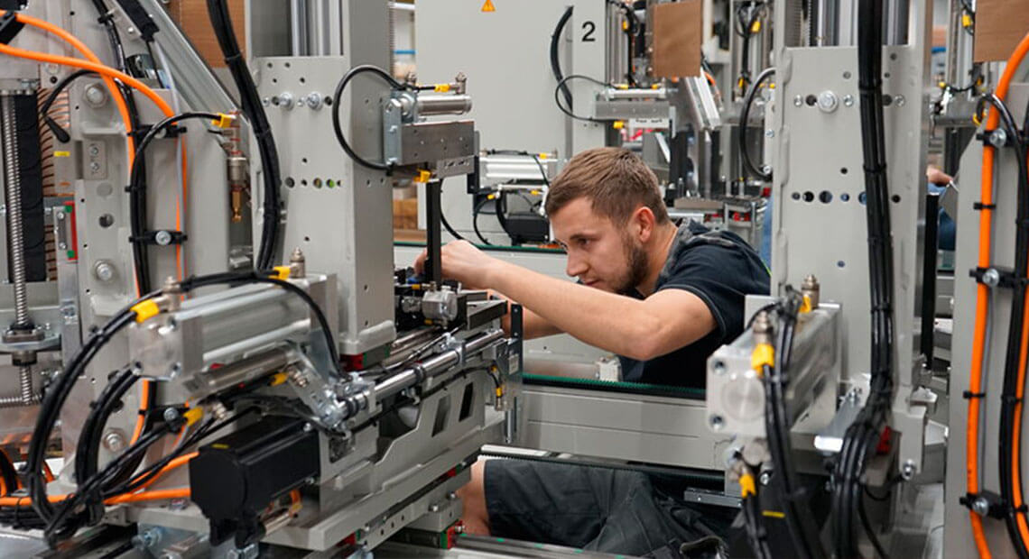 In-House Service Technician