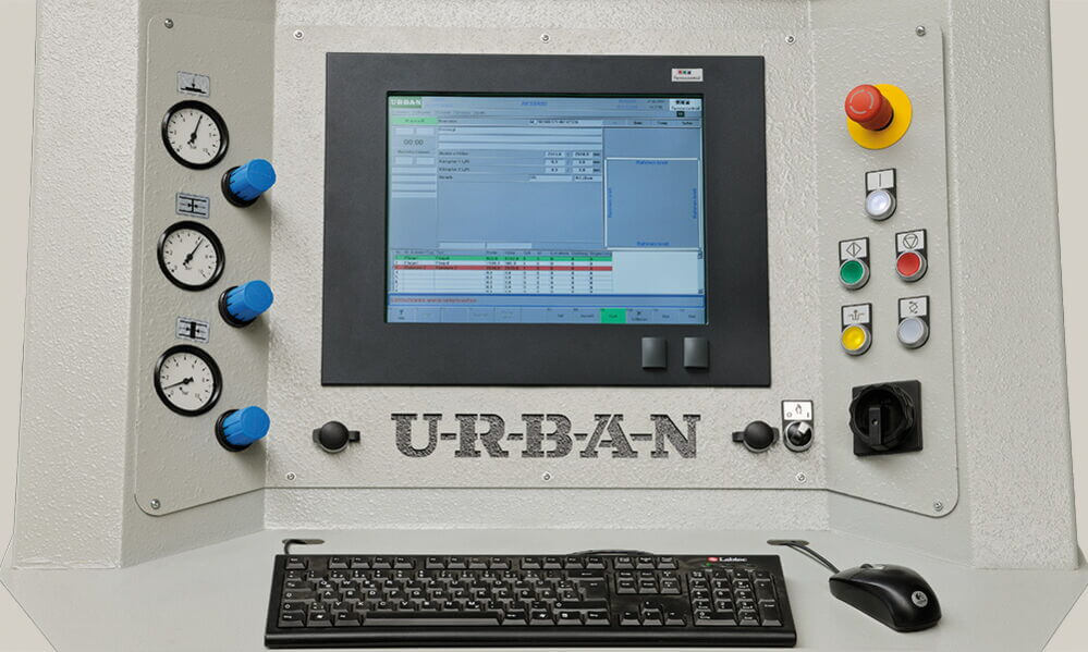 URBAN Maschinenbau - Übersichtliche Bedienung